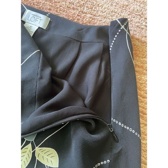 Loft Women's Black Silk Skirt Size 6 Blue & Yellow Floral Print Lined Size 10 - Picture 7 of 7